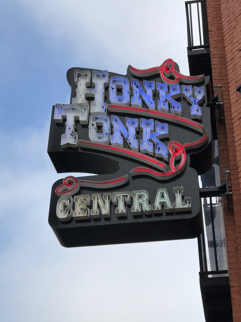 Honkey Tonk Central 